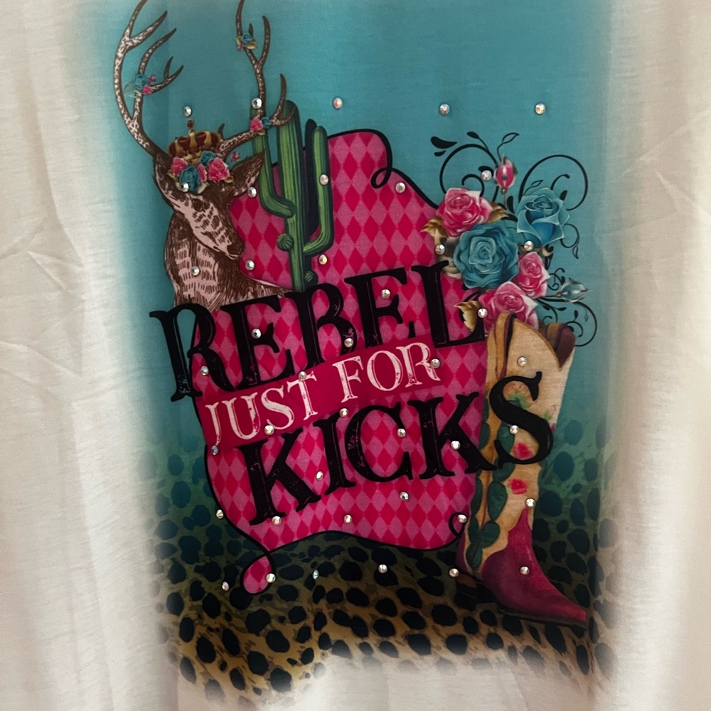 Rebel Just For Kicks Graphic Tee - Multicolor